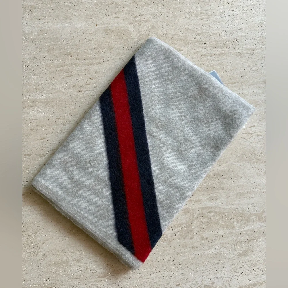 NWT Gucci GG Jacquard  Wool Scarf/Shawl